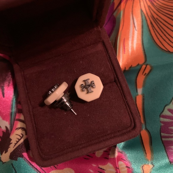 Tory Burch hexagon earrings - Picture 2 of 2